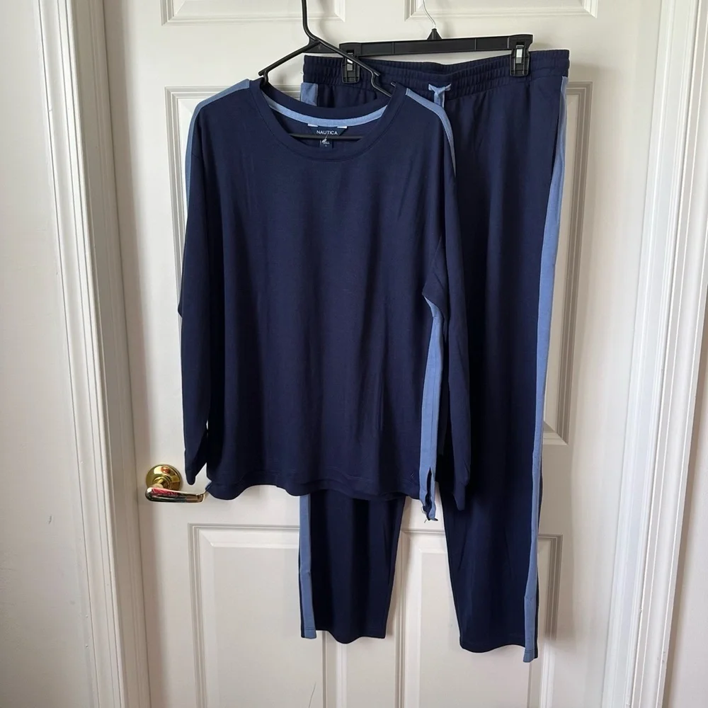 Nautica Navy Blue Long Sleeve and Pant Pajama Set Size L
